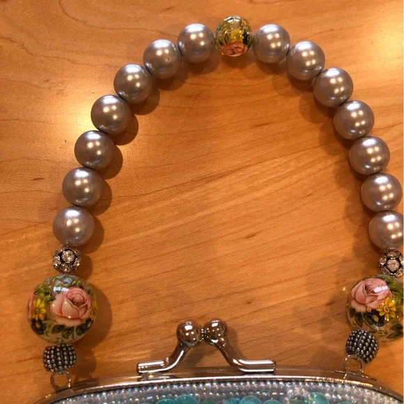 Lily Scott Evening Bag - Picture 4 of 5